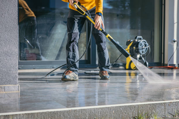 Best Window and Screen Pressure Cleaning in Duquesne, PA